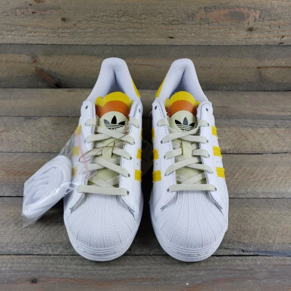 adidas Women's Superstars Originals Leather Shoes Two Laces - Picture 7 of 12